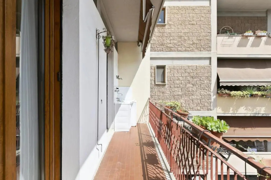 Gavinana Apartment by Mmega