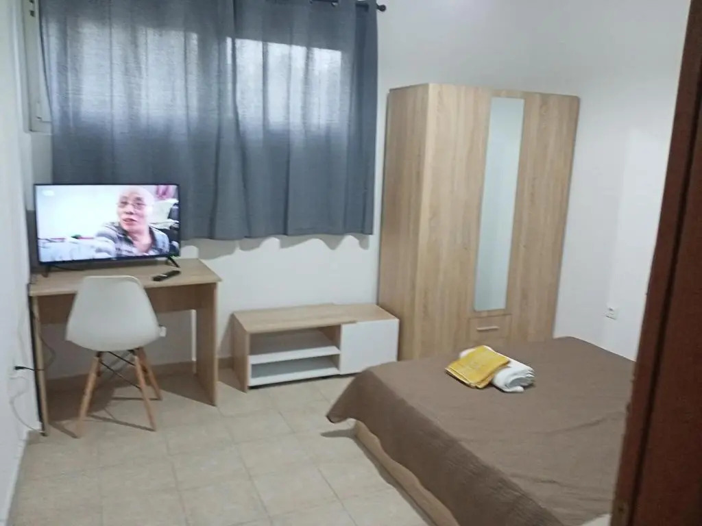 One Bedroom Flat 250m from Sea, Nea Chili