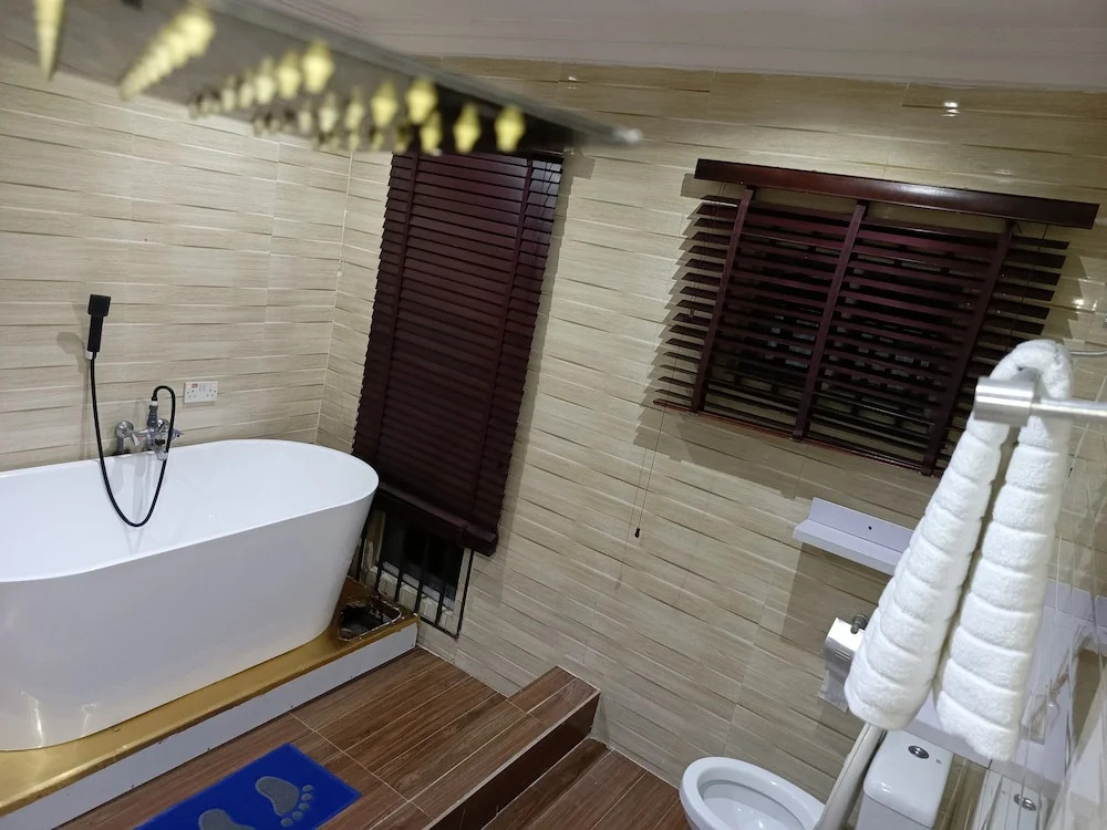 Lovely 2-bed House in Lagos