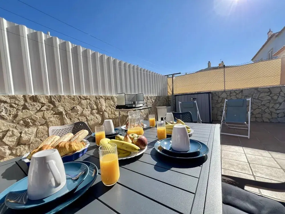 Pera Stylish Villa With Pool by Homing