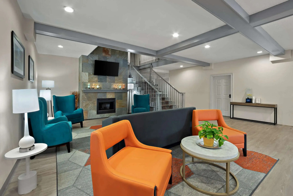 Comfort Inn & Suites Santee I-95