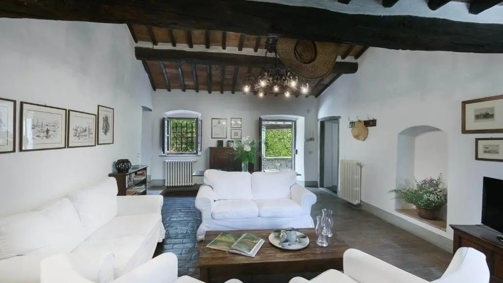 Crognole 6, Emma Villas