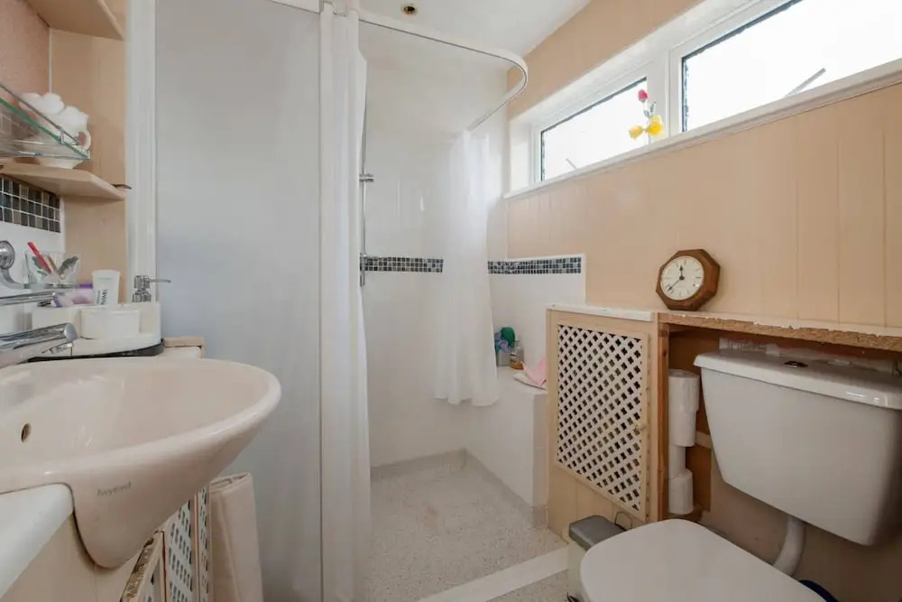 Family House Close to City Centre