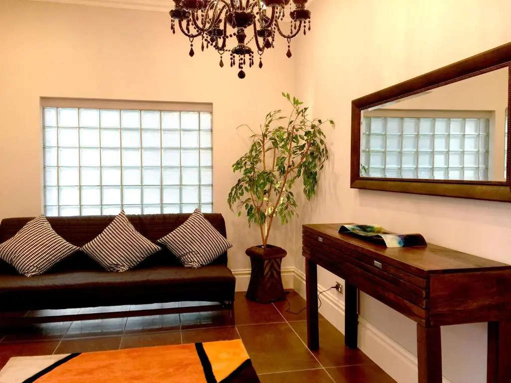 Luxury House In Bondi Junction