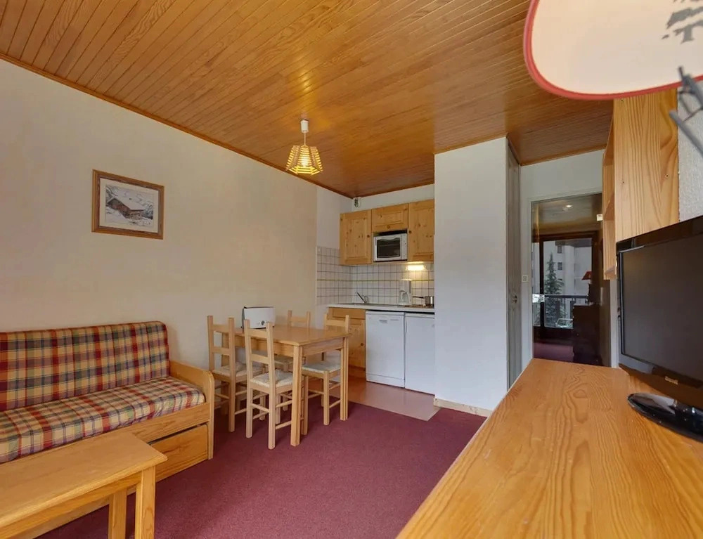 Apartment in Les Deux Alpes by Ski-slopes