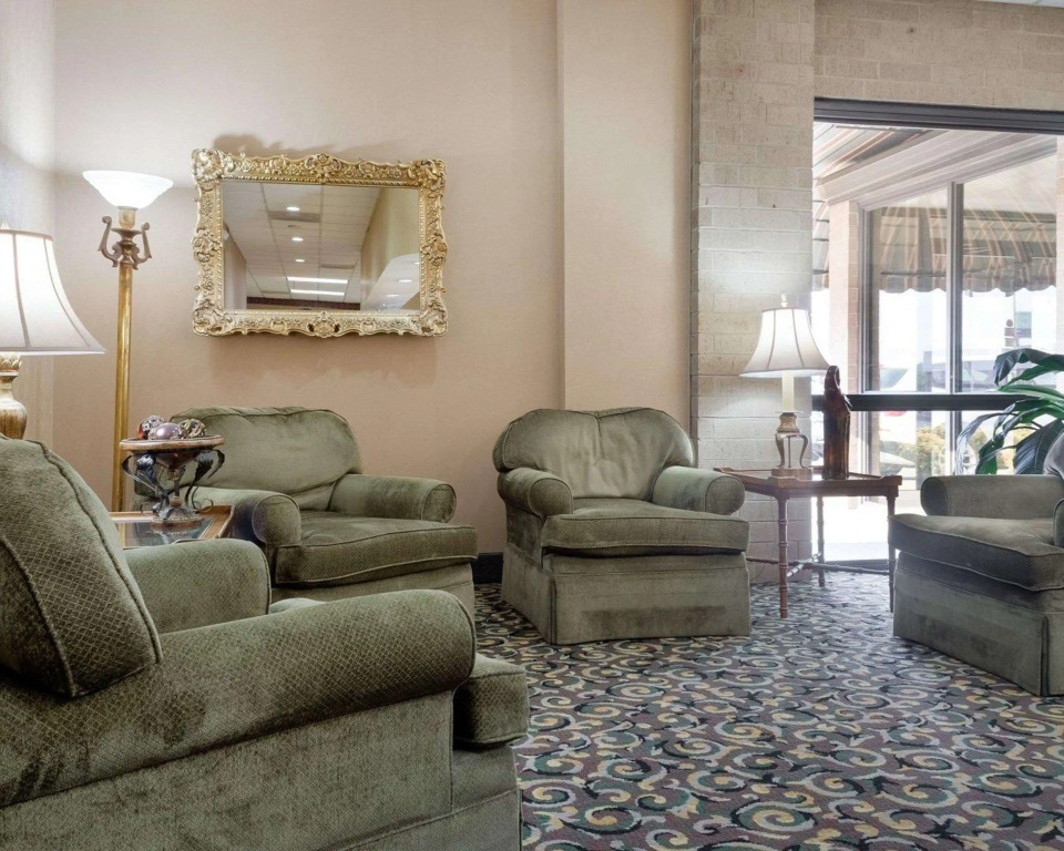 Quality Inn Columbus, MS