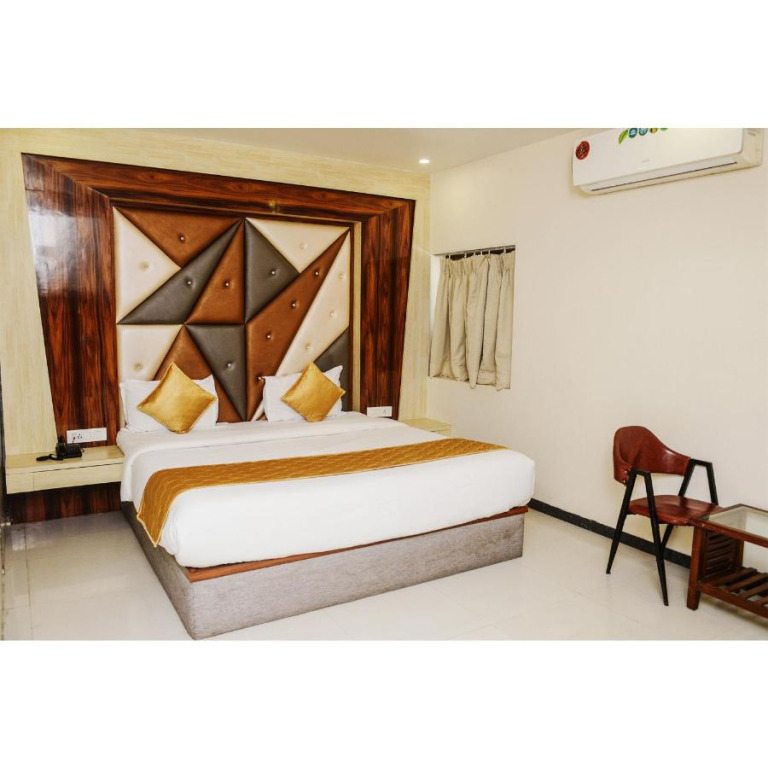 Hotel Elite Continental- Near Mumbai International Airport Andheri East