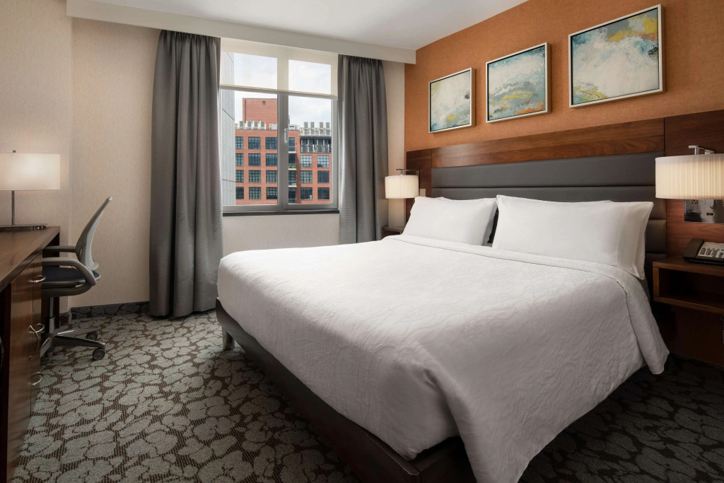 Hilton Garden Inn Long Island City