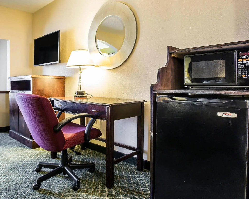 Econo Lodge Aiken Central