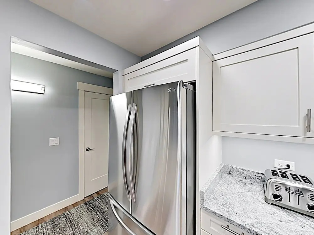 New Listing! Luxe Remodeled Getaway 2 Bedroom Condo