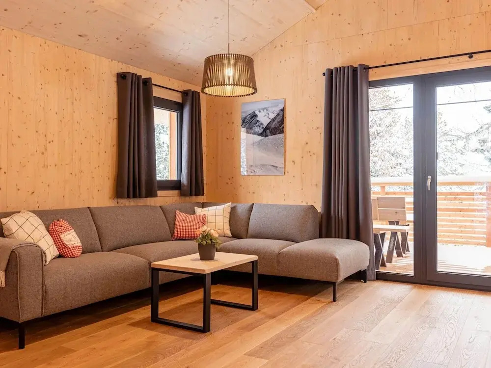 Natural Chalet With Whirlpool