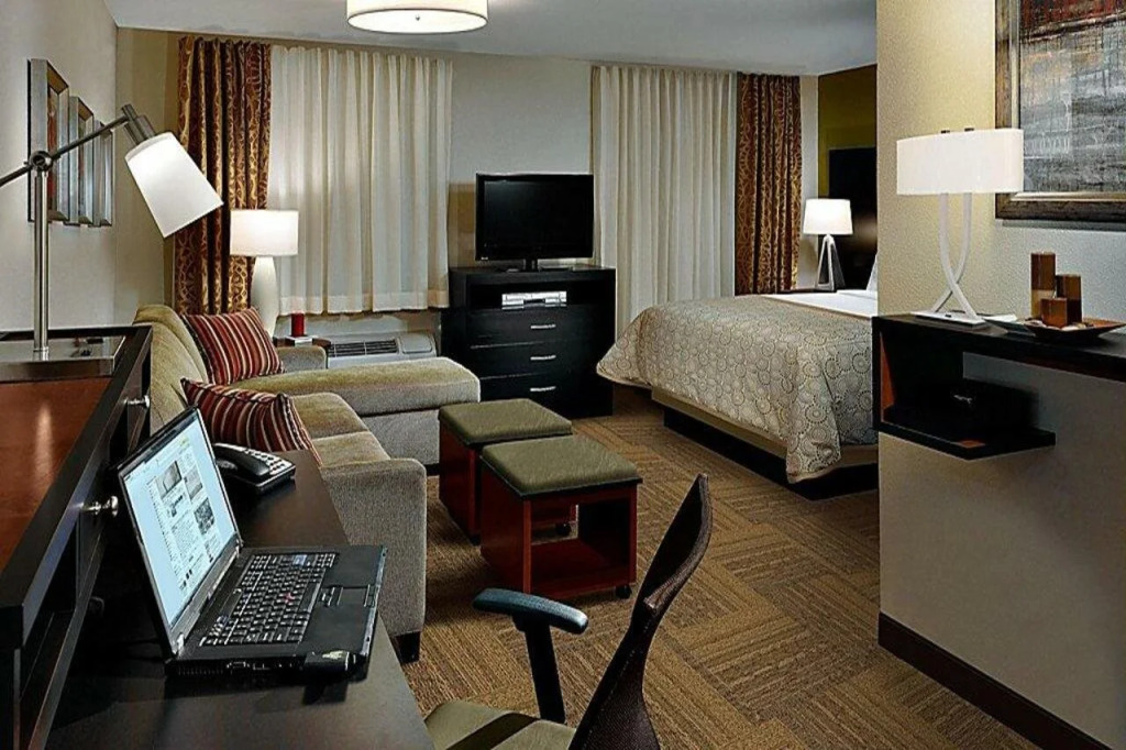 Staybridge Suites - Summerville by IHG