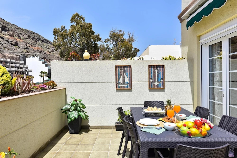 Penthouse in Mogan IV With Terrace