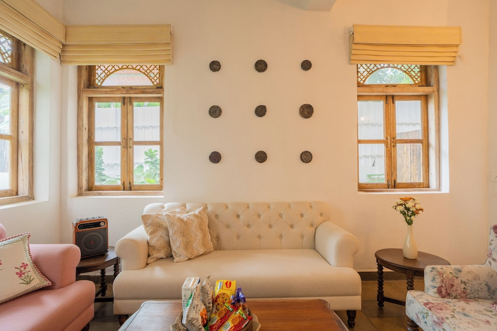 Elivaas Amayah Neer Serene 3BHK Villa