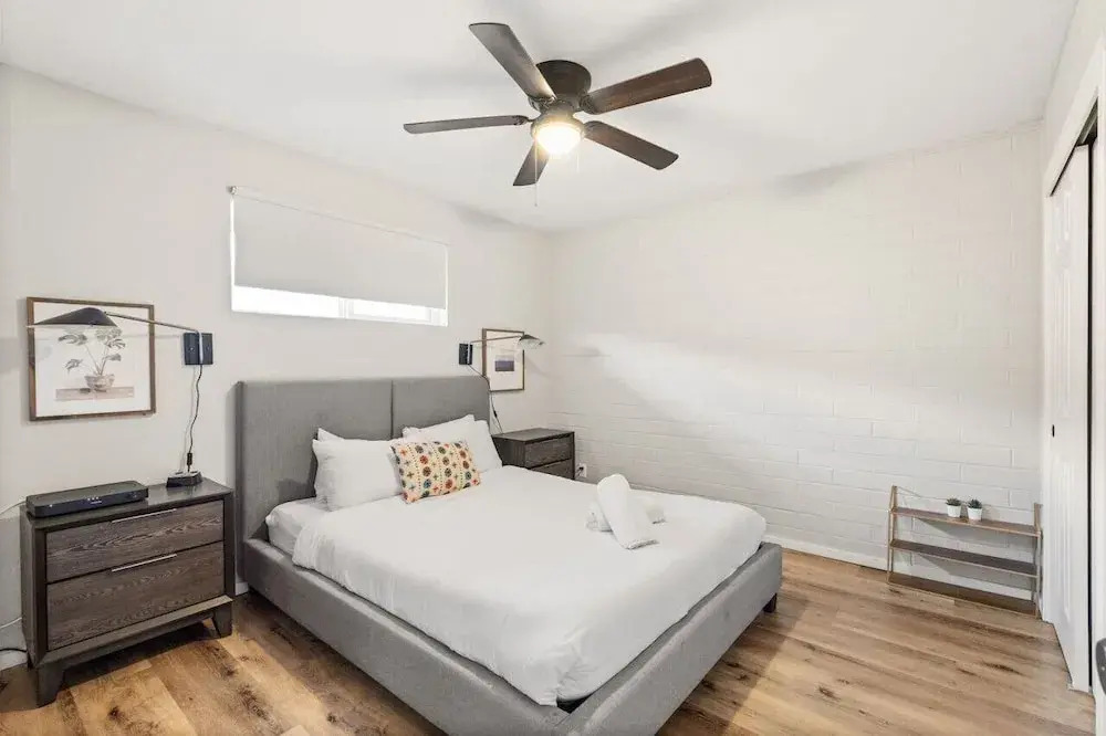 Fashion Square Apt3