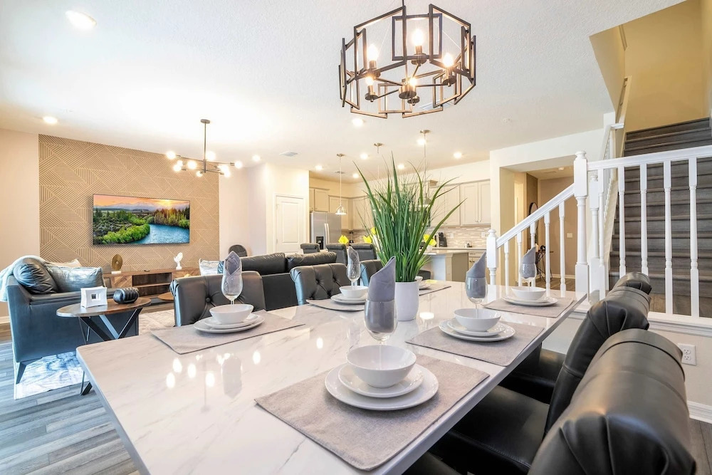 Family Friendly 5Bd Close to Disney Windsor Cay 1269