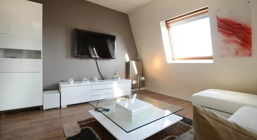 Friendly Rentals Gare du Nord View Apartment