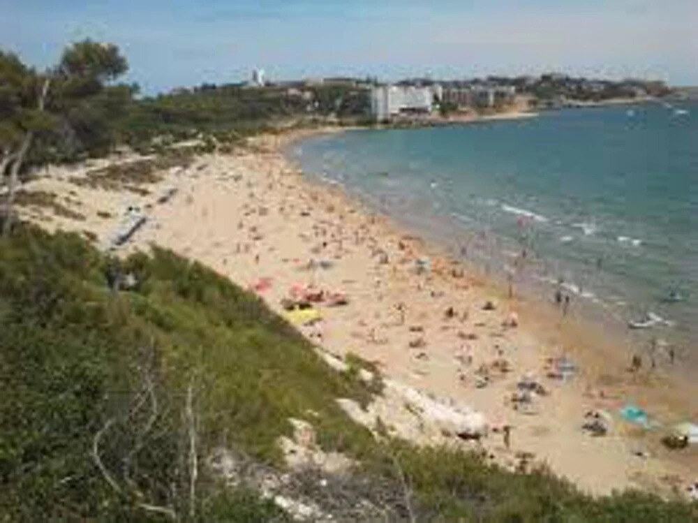 Studio in Salou, With Wonderful sea View and Furnished Terrace - 100 m
