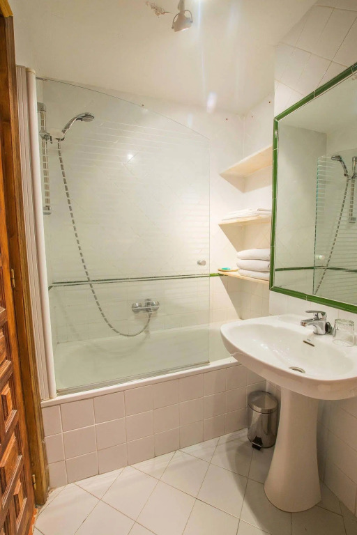 Apartamentos Alhambra