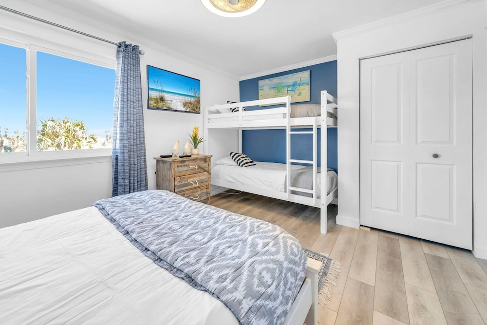 Seagull Villas #3 by Emerald Coast Retreats