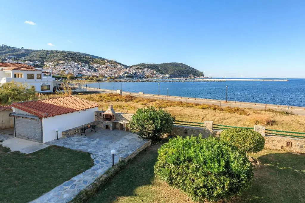 ANTONIOS Skopelos studios apartments