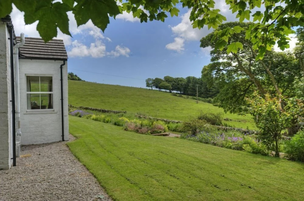 Abbotsway Cottage