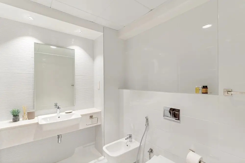 Silkhaus Luxury 2BR Maid Free Beach Access