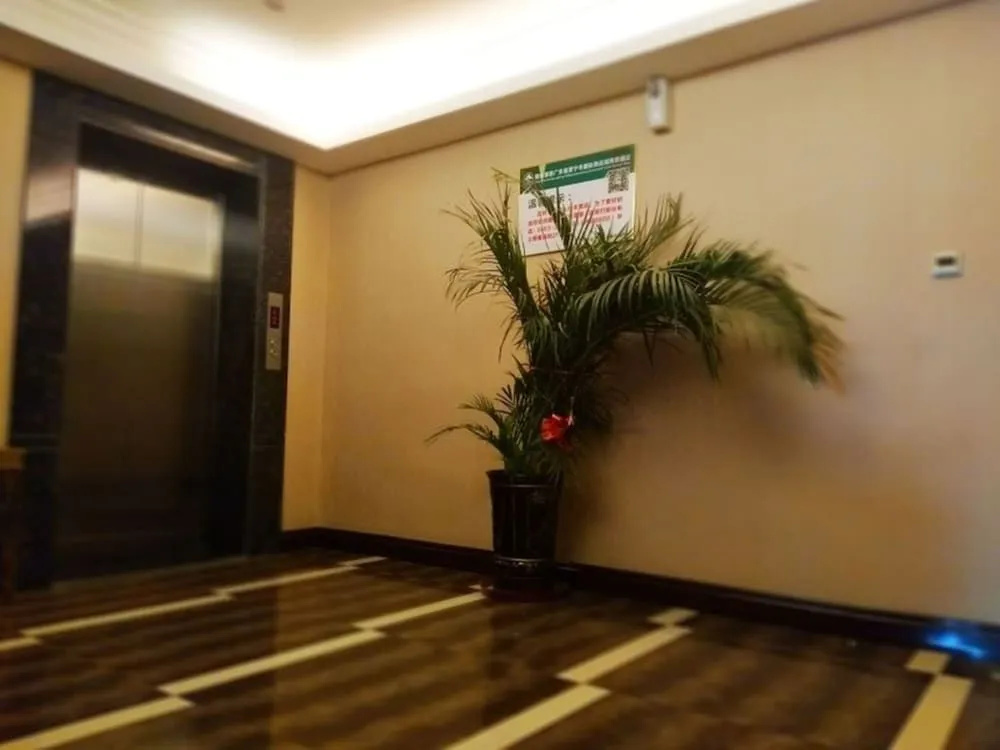 GreenTree Inn PuNing International Commodity City Hotel
