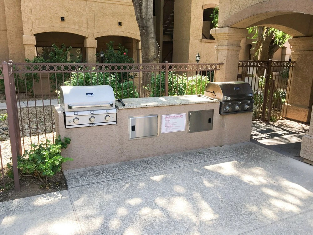 15095 Scottsdale - 2 Br Condo