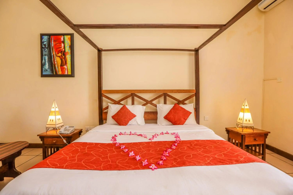 CityBlue Creekside Hotel & Suites