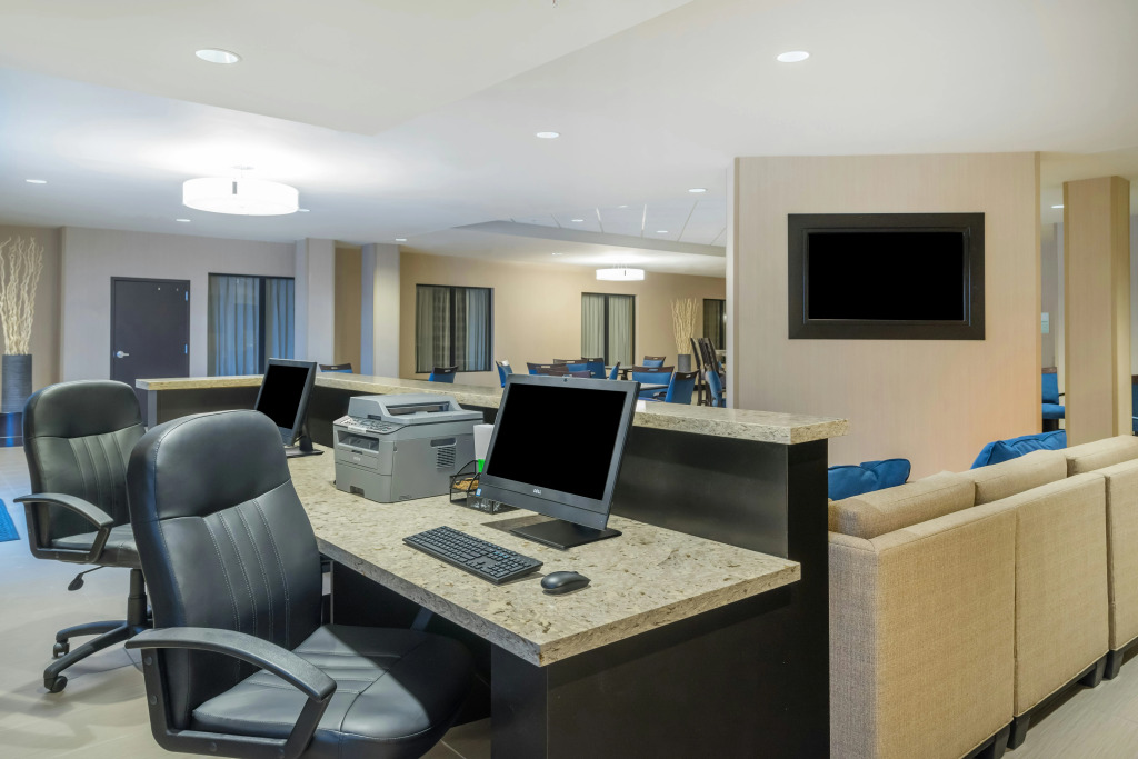 Holiday Inn - Terre Haute by IHG