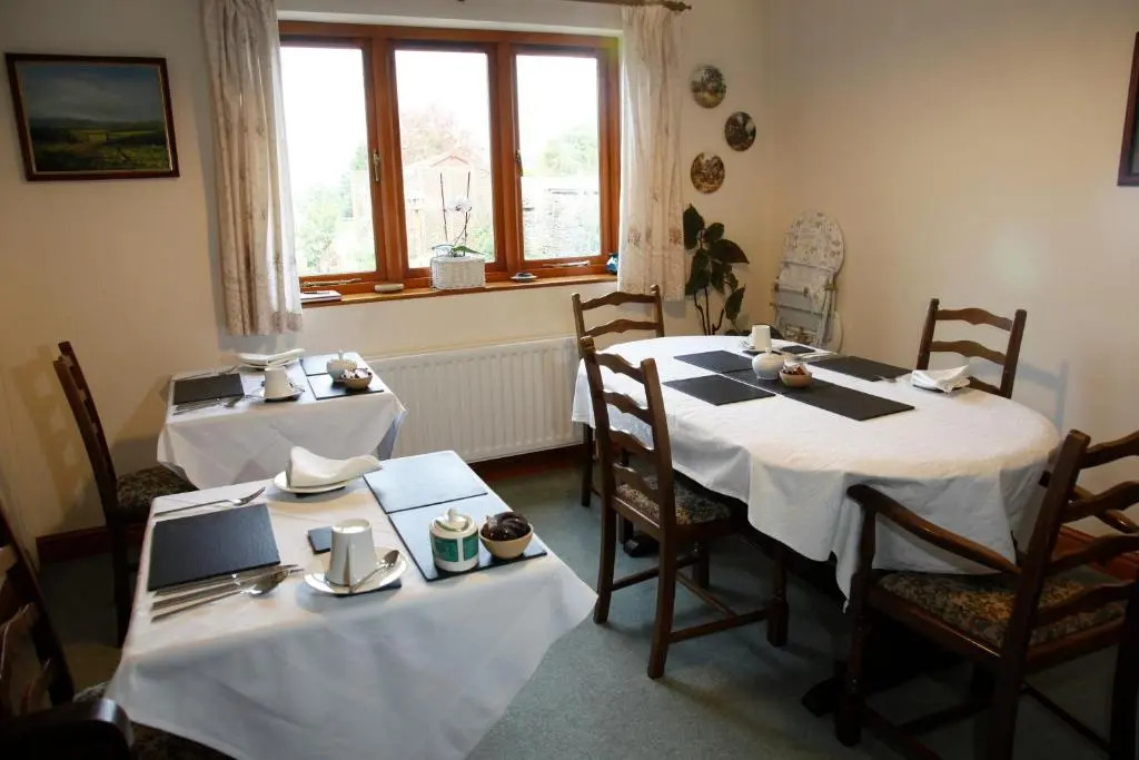 Two Hoots Bed and Breakfast