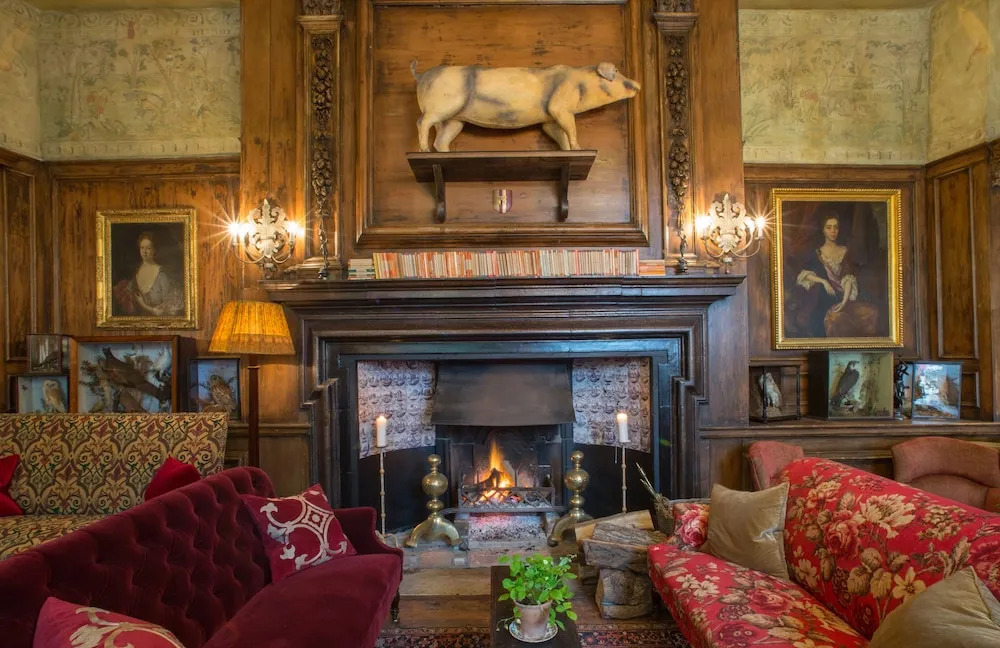 THE PIG at Combe - Devon