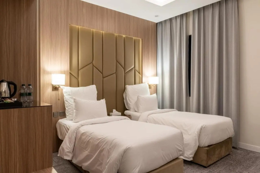 فندق ترى النزهة -Tura Hotel AlNuzha