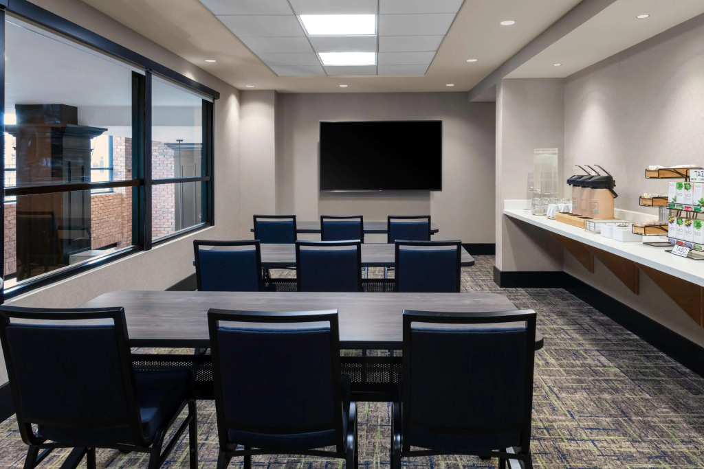 Hyatt House Nashville Downtown-Convention Center