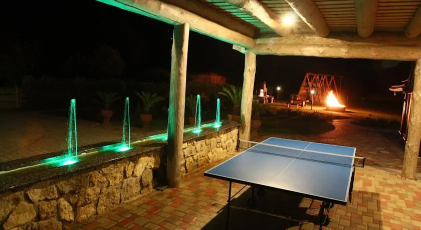 Woodvilla