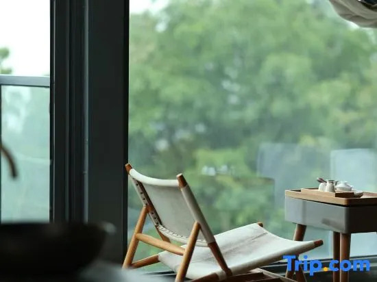 Meiduo | Mountain Lodge SereneOxy Lodge · Smart Cloud Veil Boutique Stay (Dukezong Ancient Town )