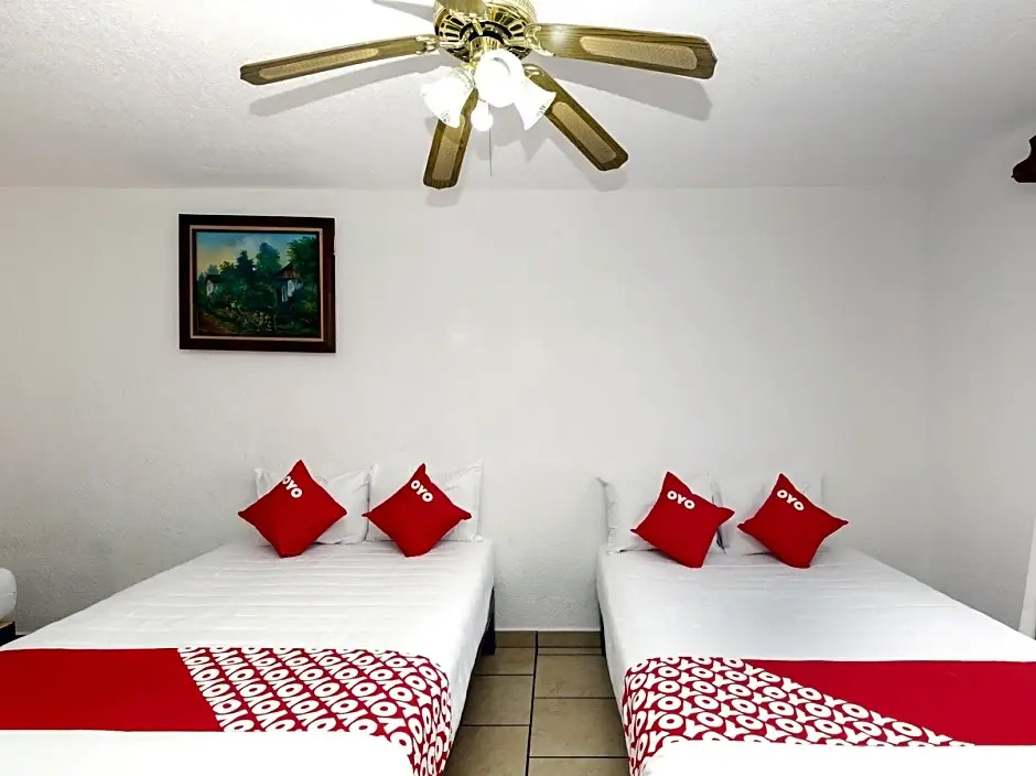 OYO Hotel Continental