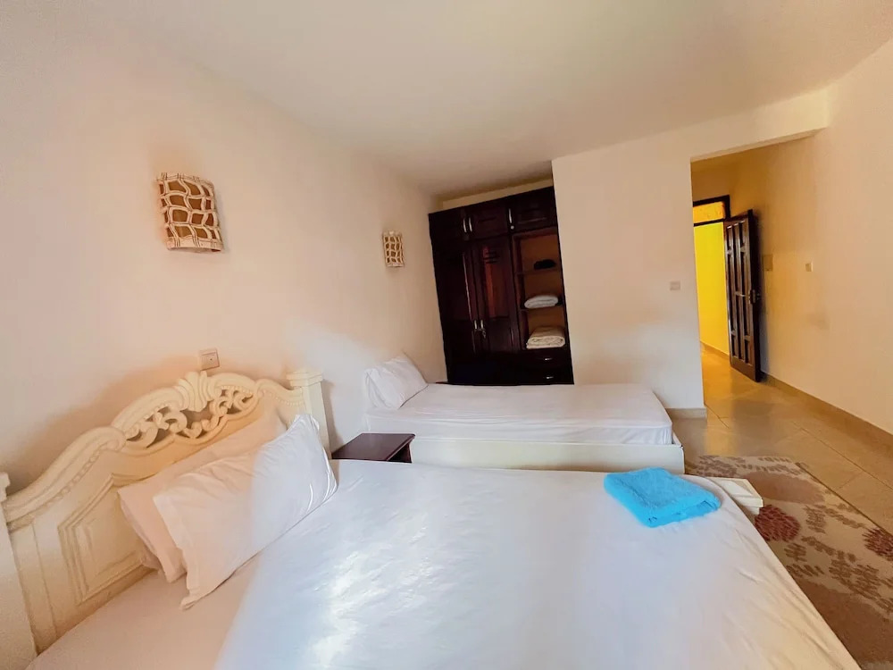 Jujo Beachfront Apartments