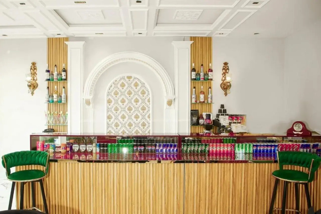 Grand Shalimar Hotel