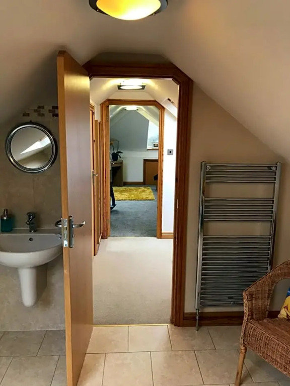 Mooredge Guest House