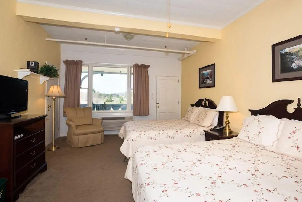 Green Park Inn