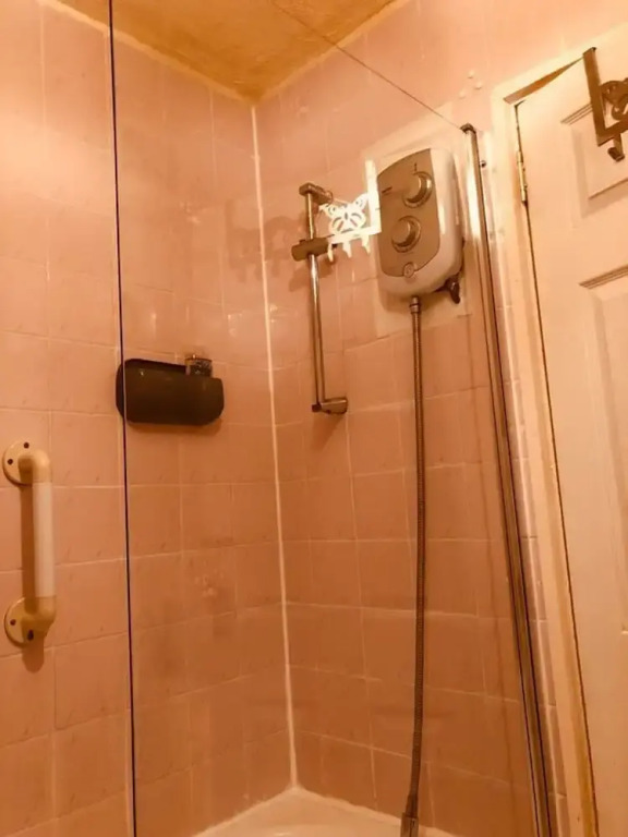 Captivating 2-bed Apartment in Aberdeen