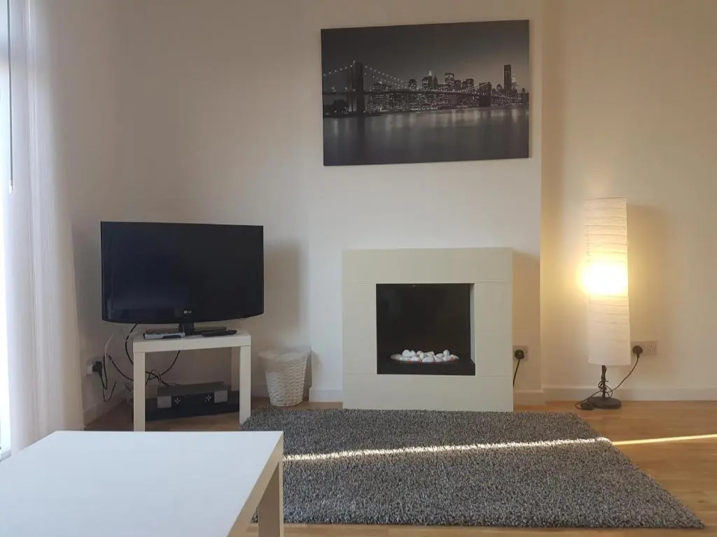 The Lily Pad apartment & Wrens Nest studio