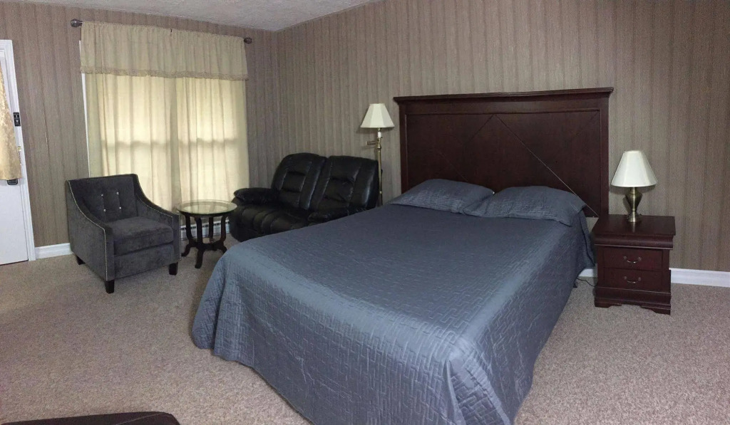 Mountain View Motel & Cottages