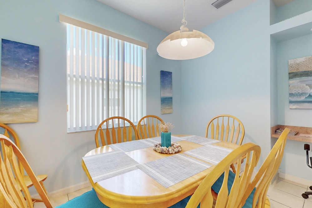Single-story Home With Private Pool, Wifi, Central AC, WD and Full Kitchen