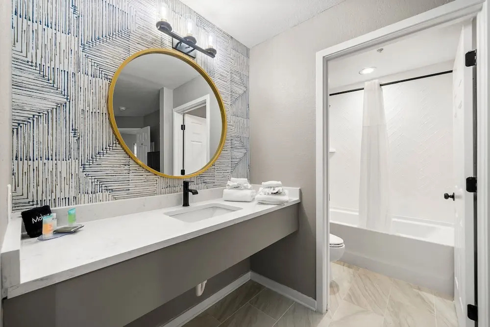 Stylish Buckhead Condo Your Urban Getaway in ATL