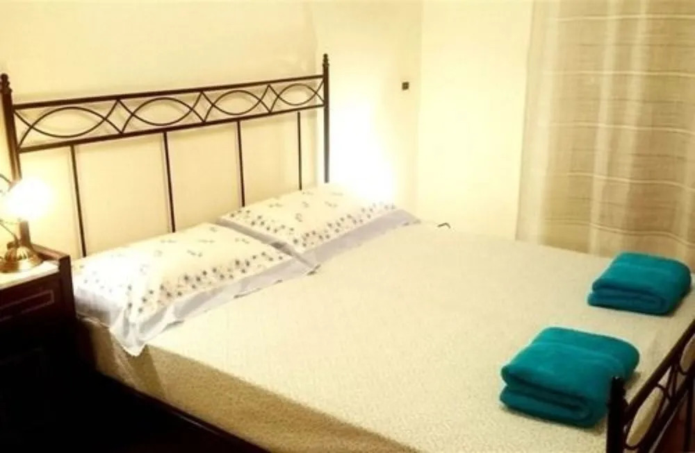 Cohen Hostel