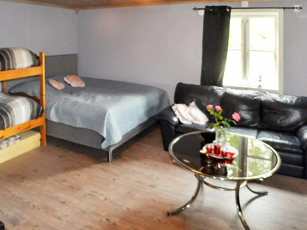 4 Person Holiday Home in Sunne