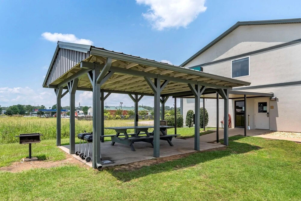 Econo Lodge Inn & Suites Demopolis